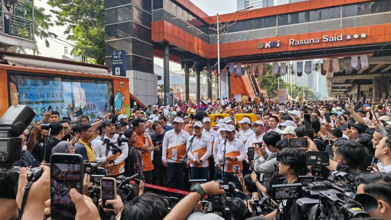 Cover Jakarta Bergerak Bersama, Pilah Sampah dari Sumber Jadi Budaya Baru Warga Kota